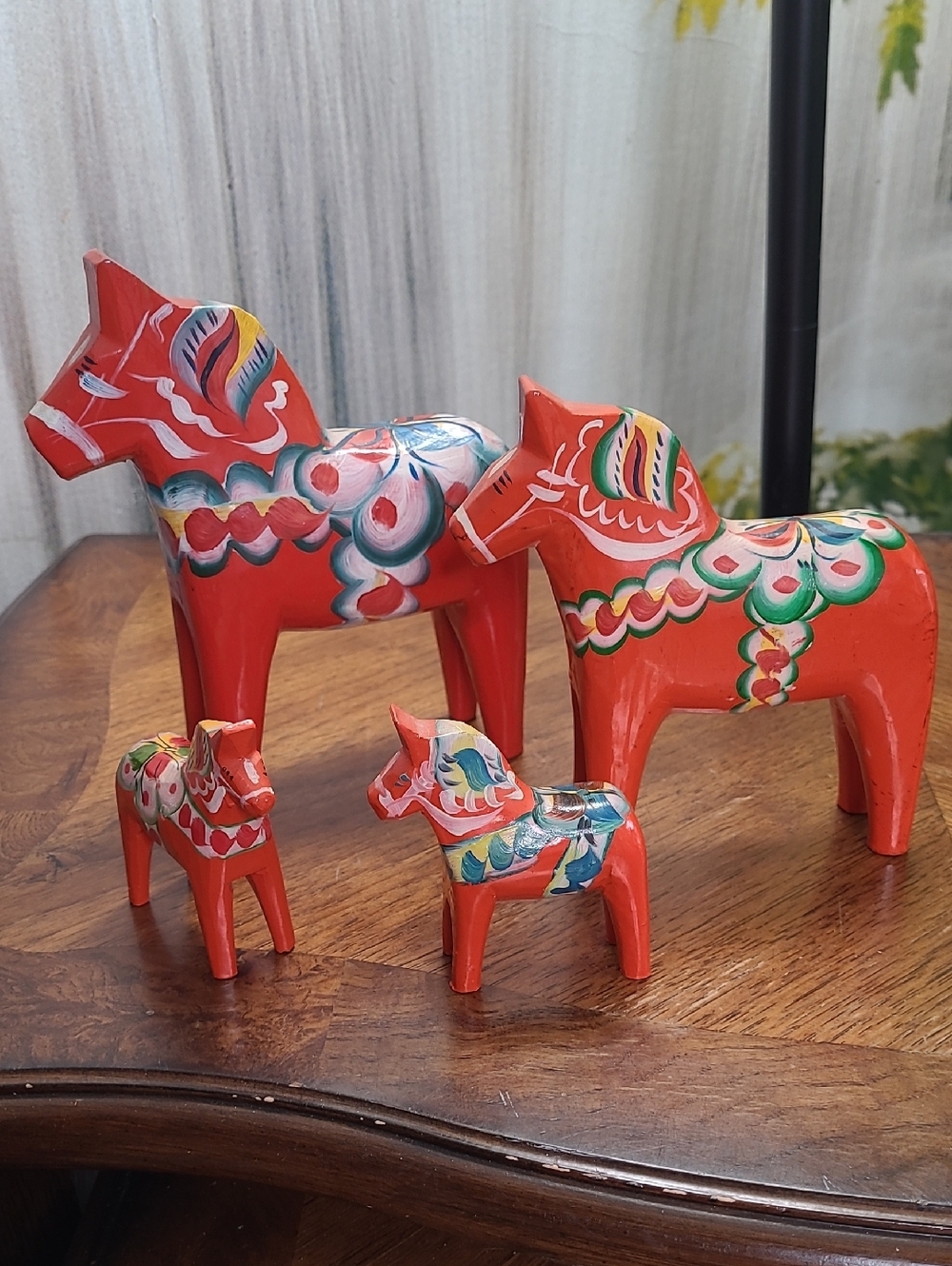 Set of 4 Hand Painted Wooden Swedish Dala Horses kurbits collection pieces